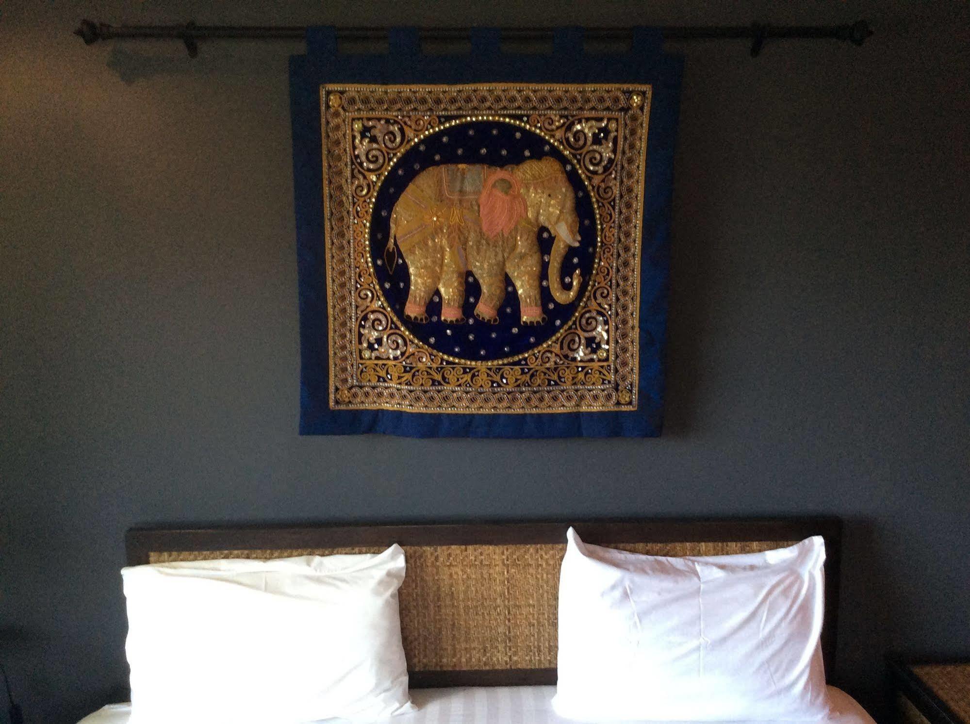 Cocco Resort Pattaya Ngoại thất bức ảnh